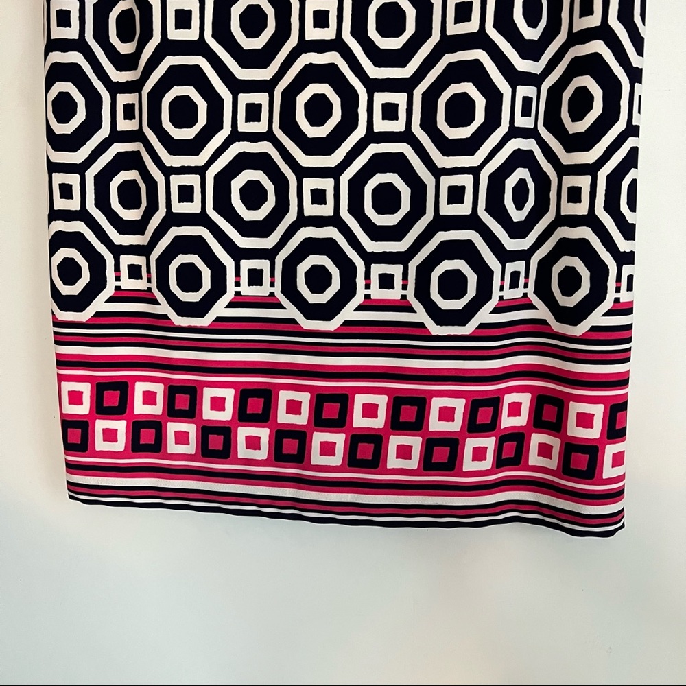Eliza J Geometric Print Shift Dress Navy White Pink 3/4 Sleeves Size 10 - Picture 2 of 10